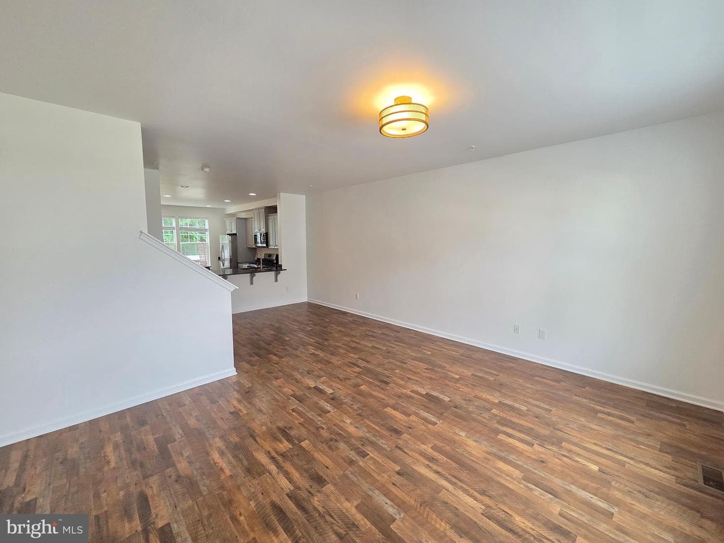 320 Dawson Place photo 10