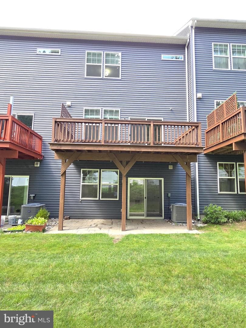 320 Dawson Place photo 45