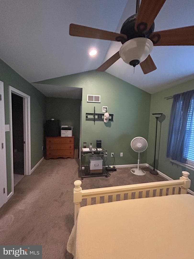253 Thia Court photo 12