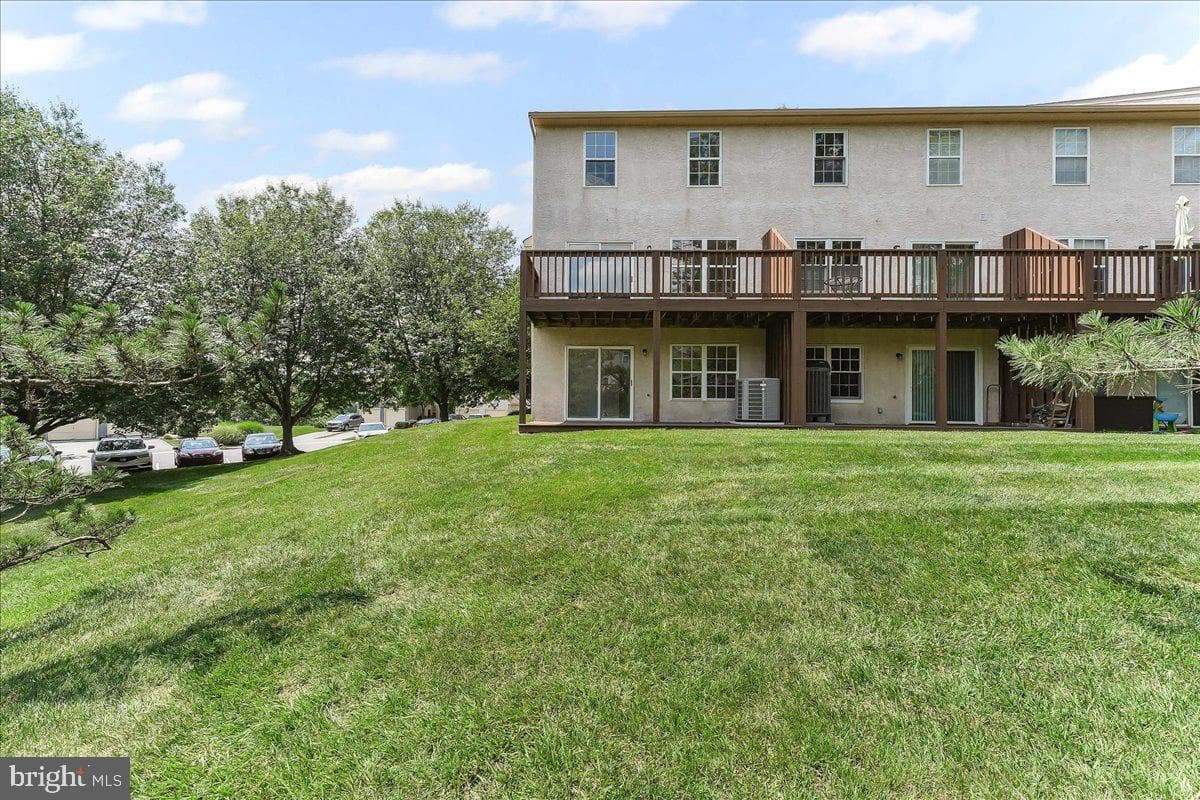 137 Whispering Oaks Drive #2001 photo 38