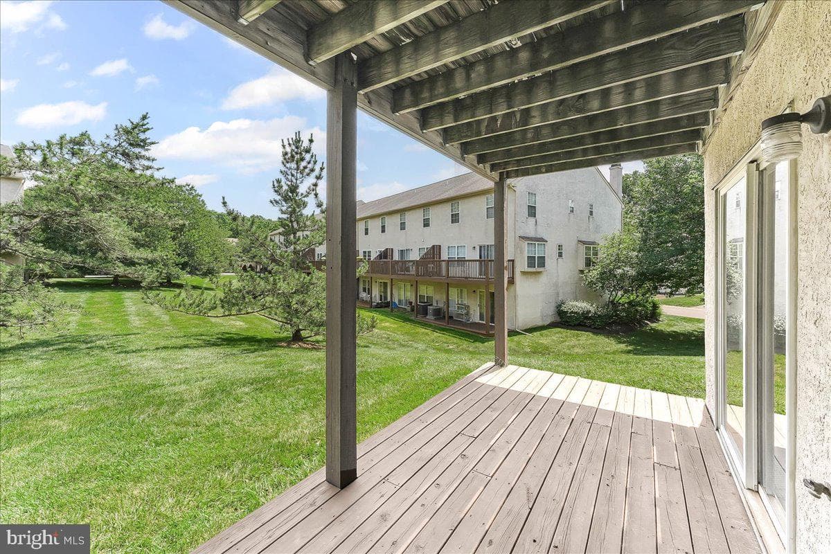 137 Whispering Oaks Drive #2001 photo 39