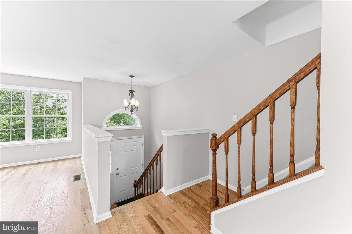 137 Whispering Oaks Drive #2001 photo 4