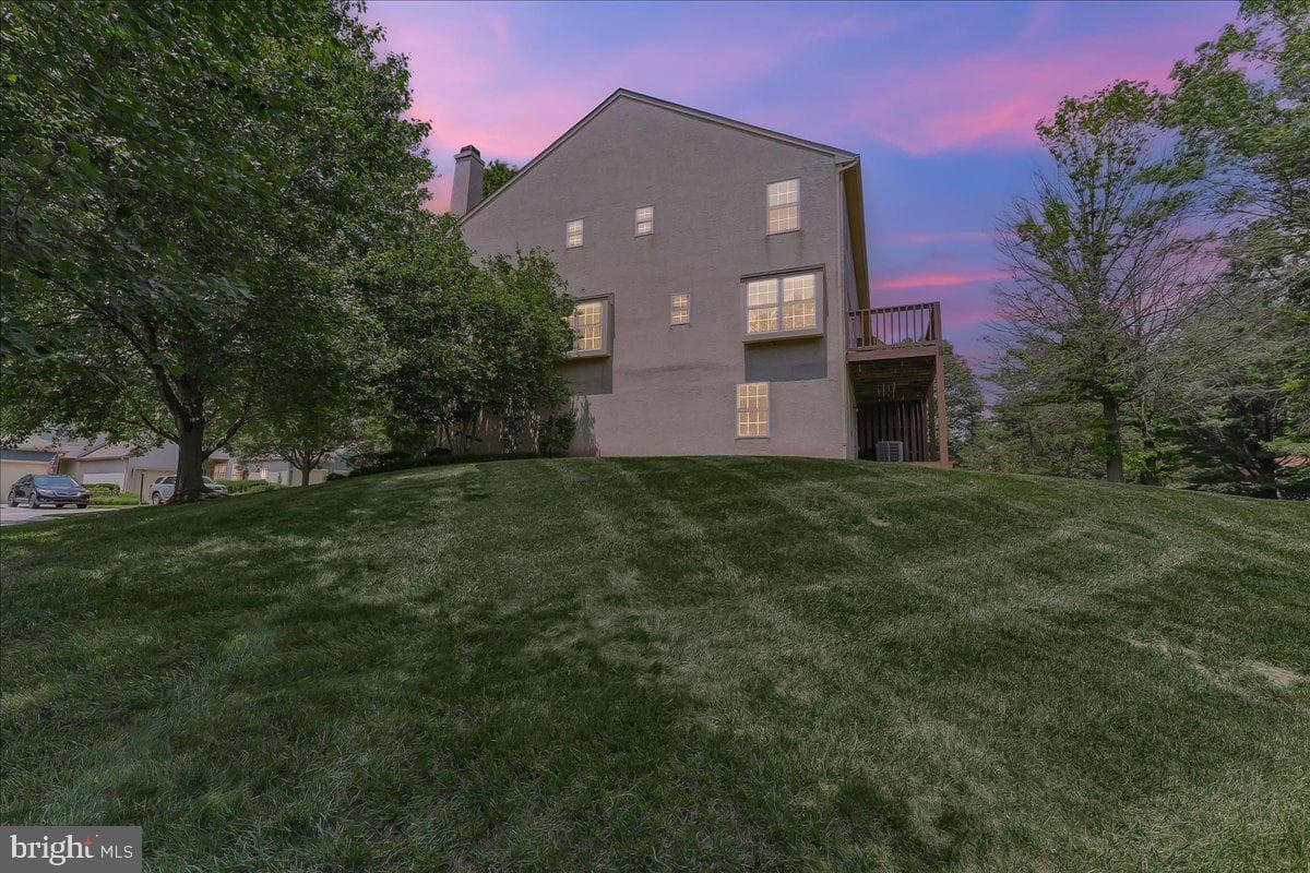 137 Whispering Oaks Drive #2001 photo 40