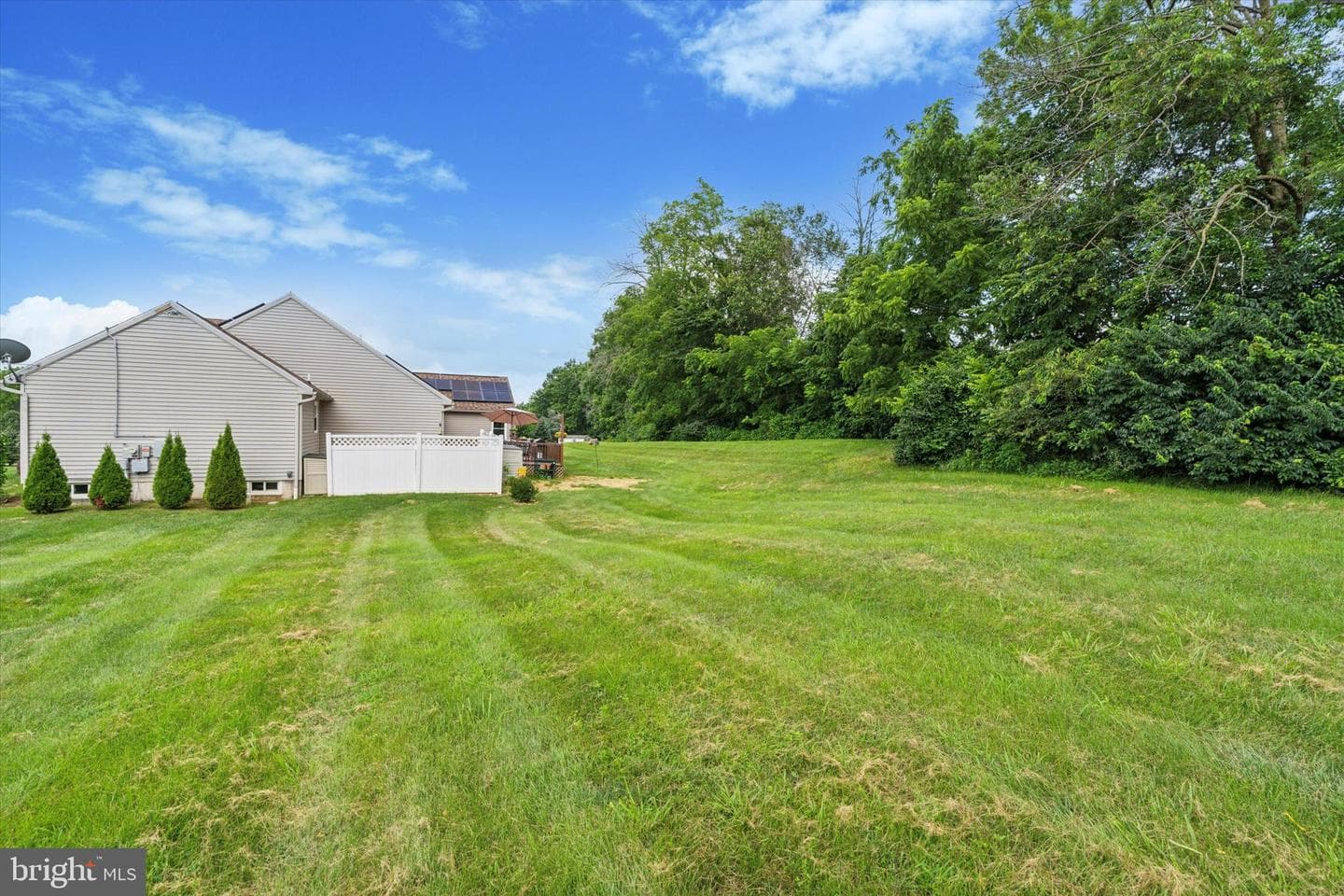 110 Hillbrook Drive photo 33