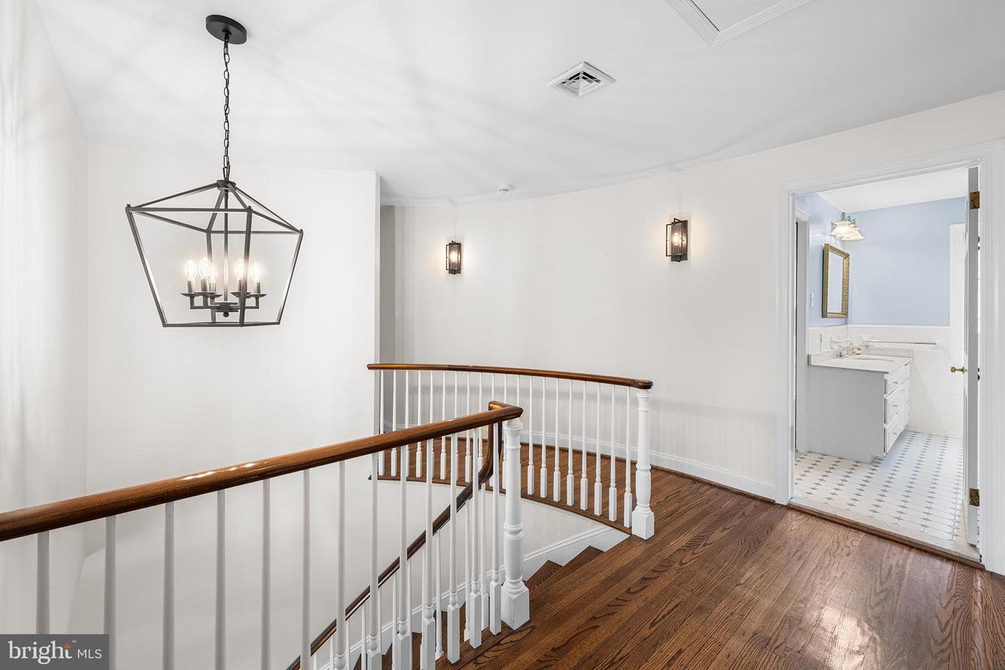 1263 Argyle Road photo 22
