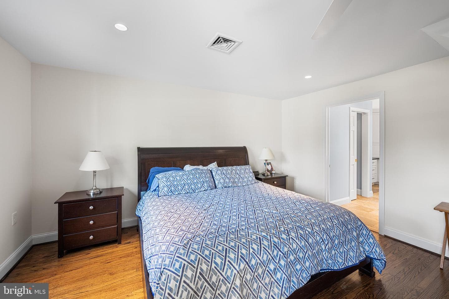 1263 Argyle Road photo 24