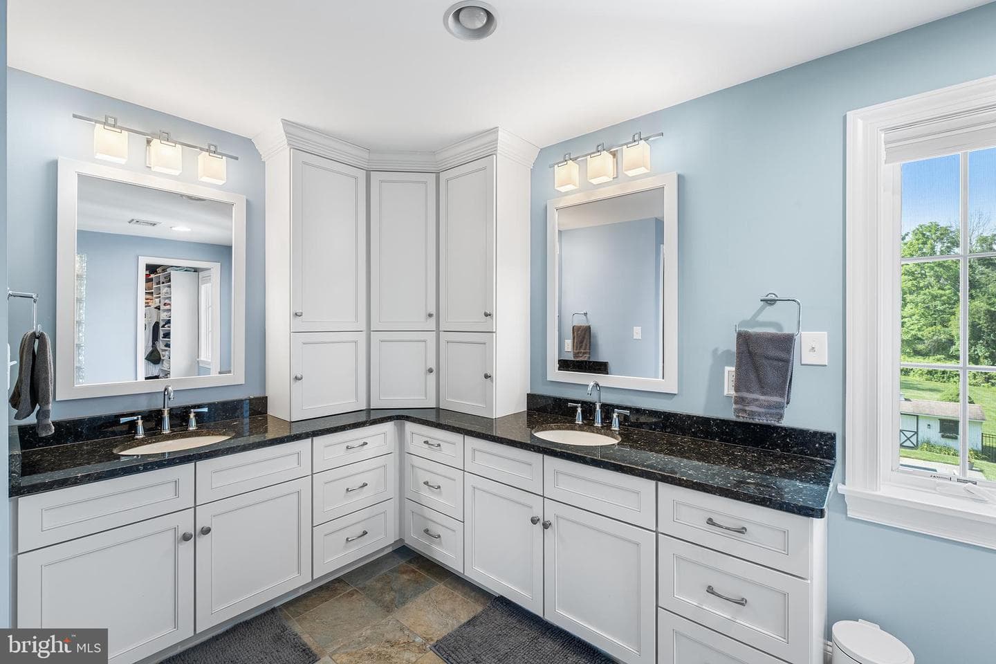 1263 Argyle Road photo 26