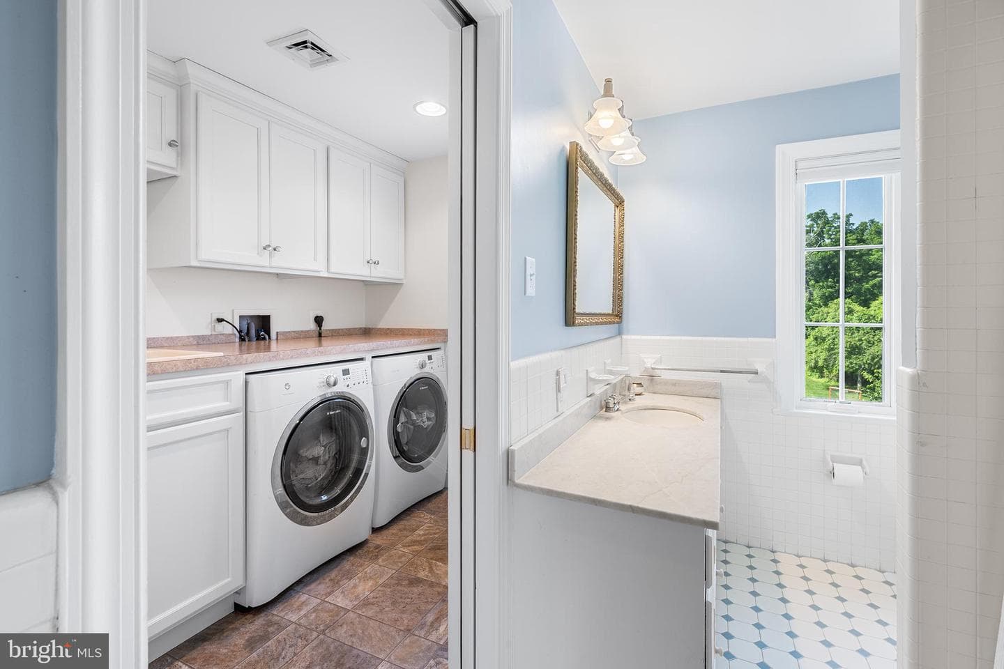 1263 Argyle Road photo 39