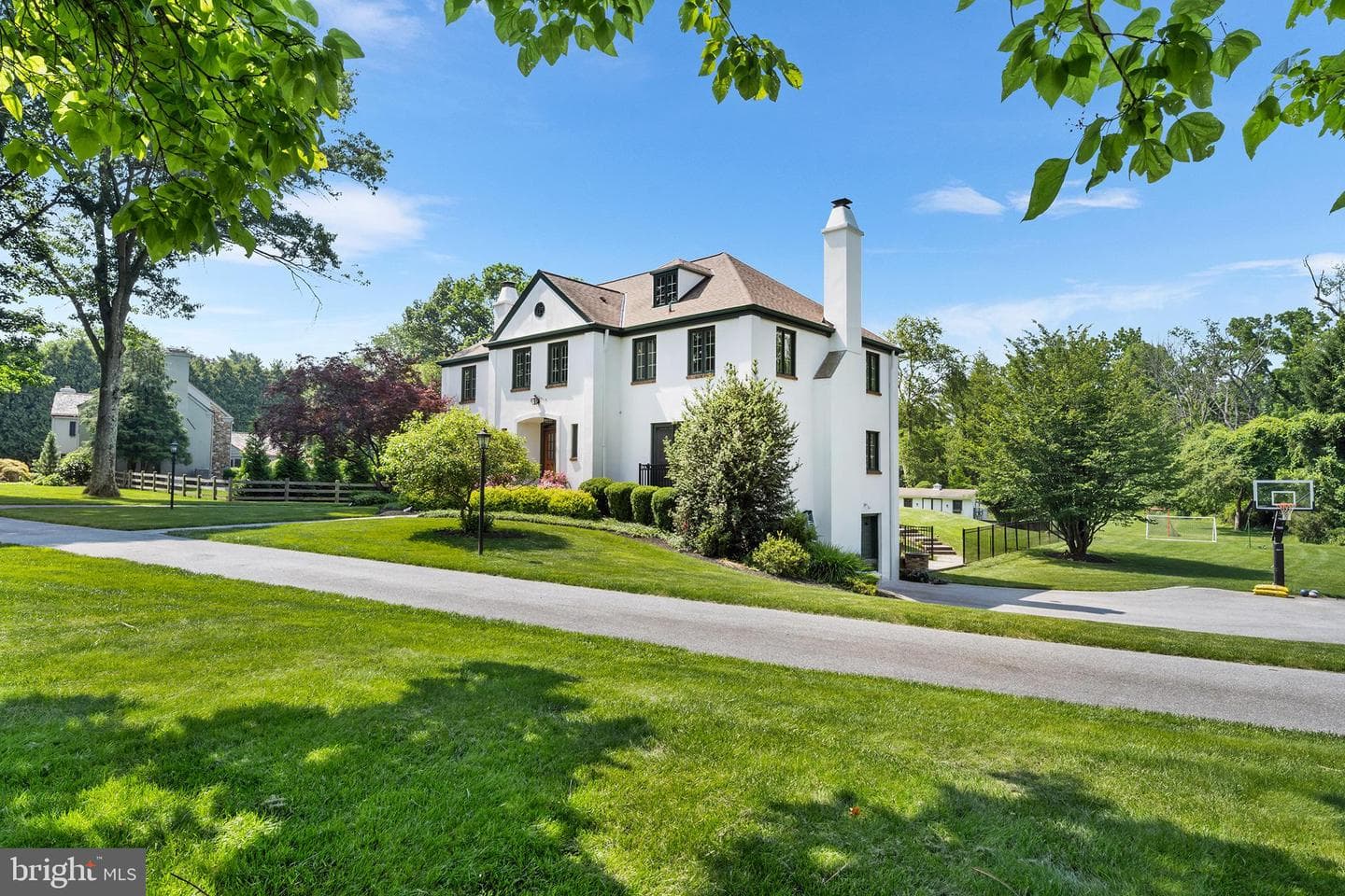 1263 Argyle Road photo 5