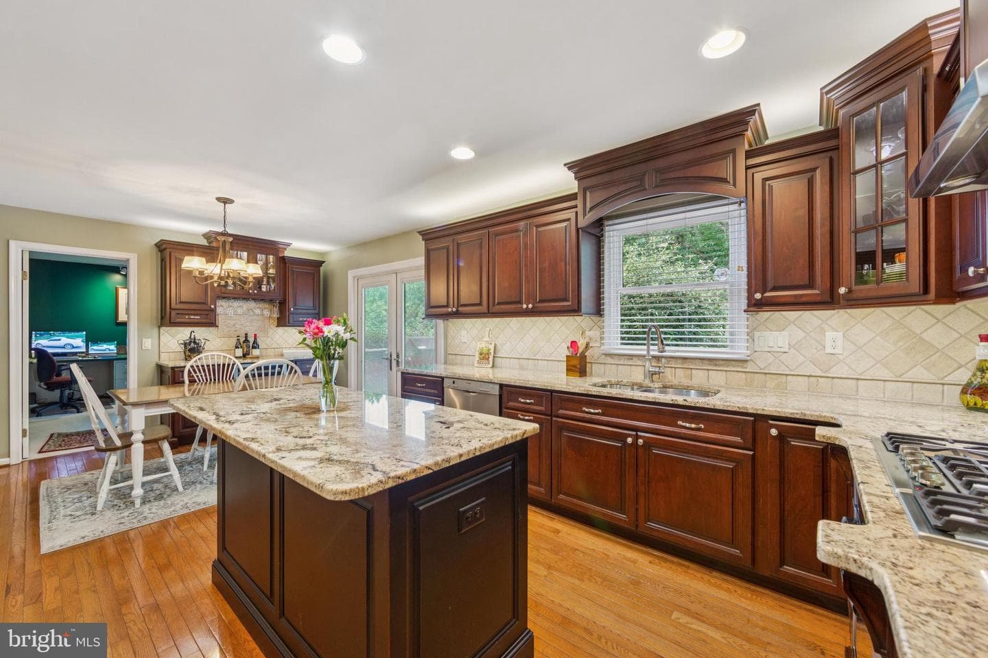 456 Creekside Drive photo 12