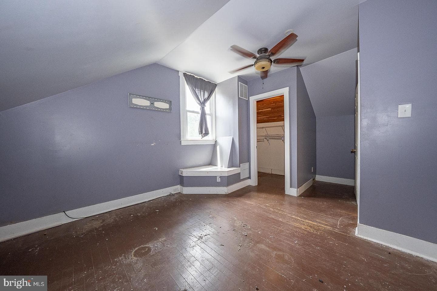 12 Summit Avenue photo 14