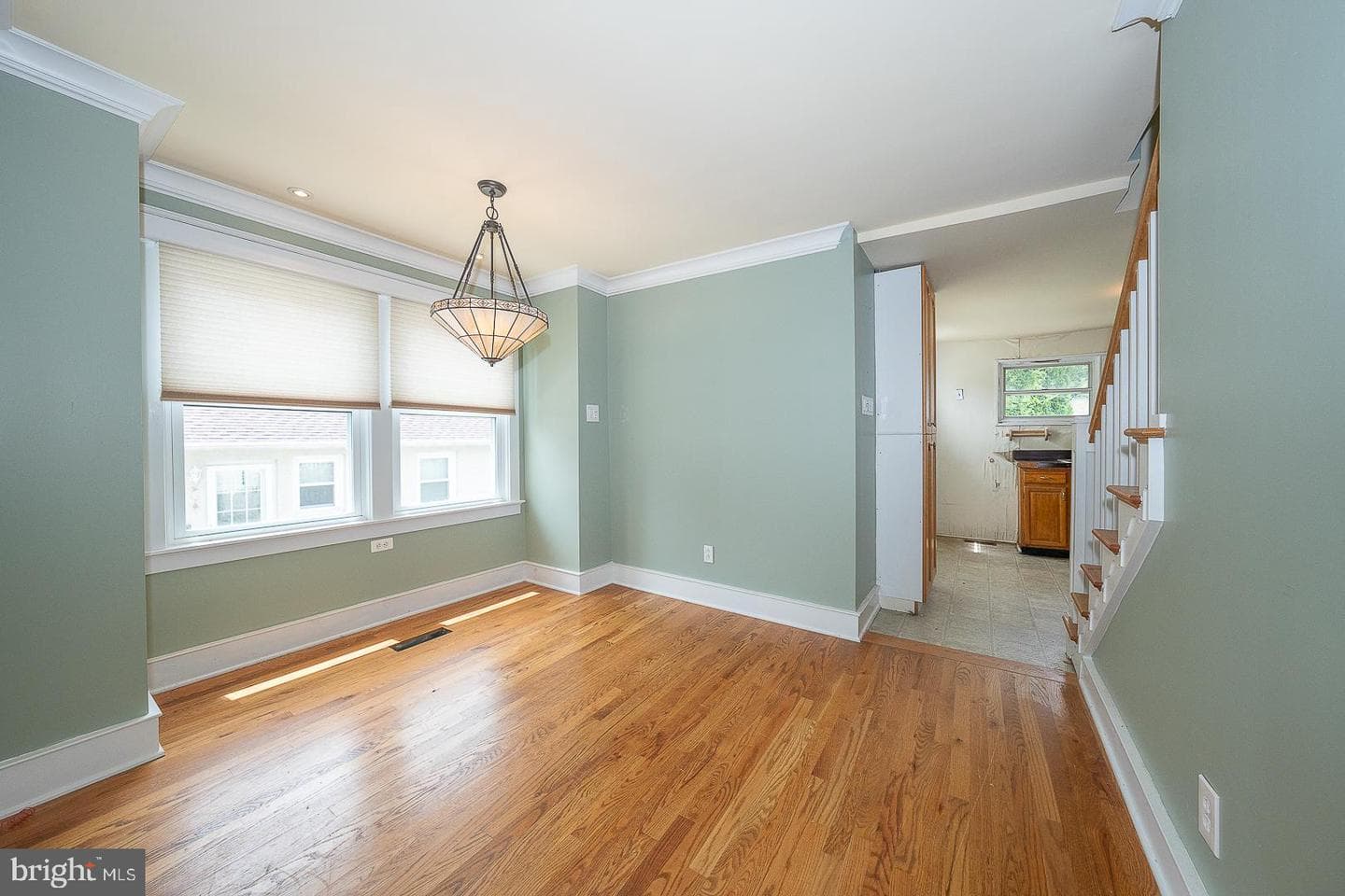 12 Summit Avenue photo 6
