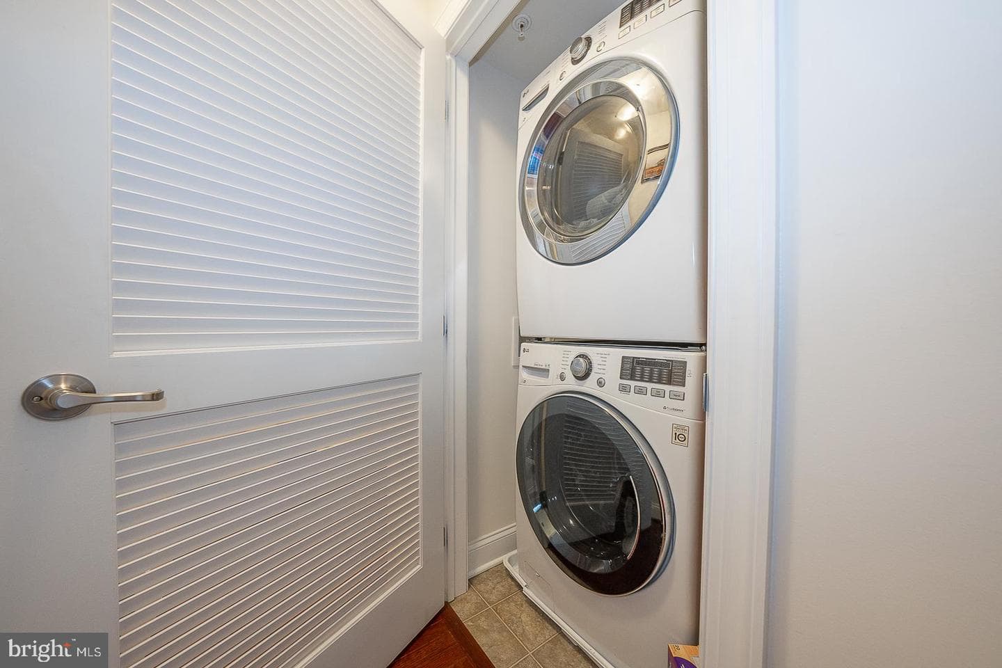 412 Danielle Way photo 15