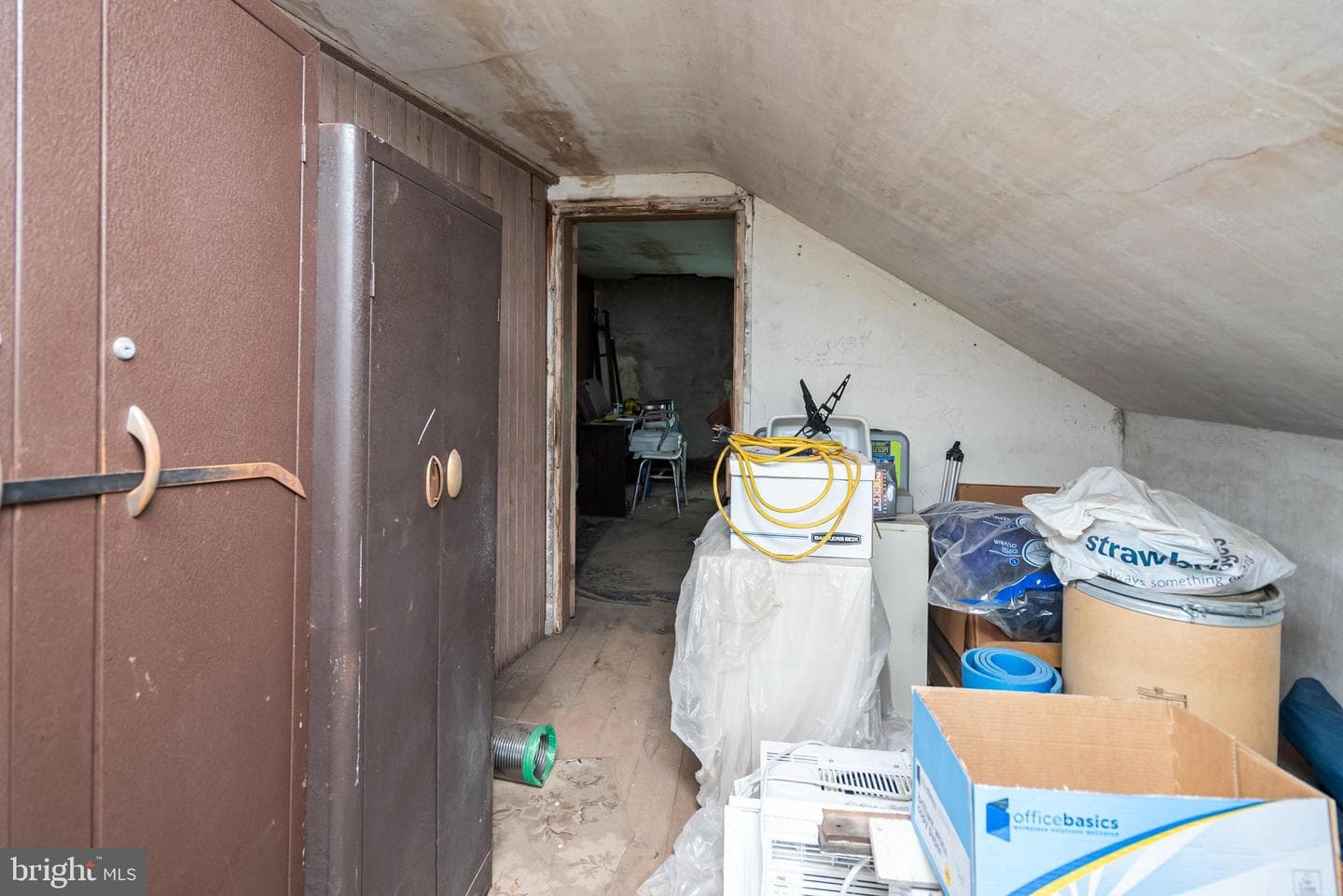 1112 W Bridge Street photo 28