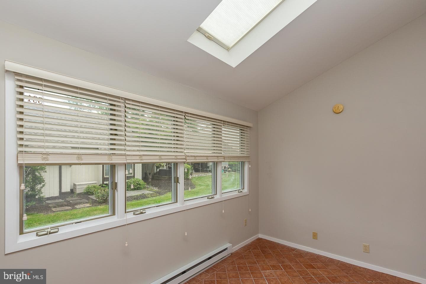 331 Devon Way #331 photo 20