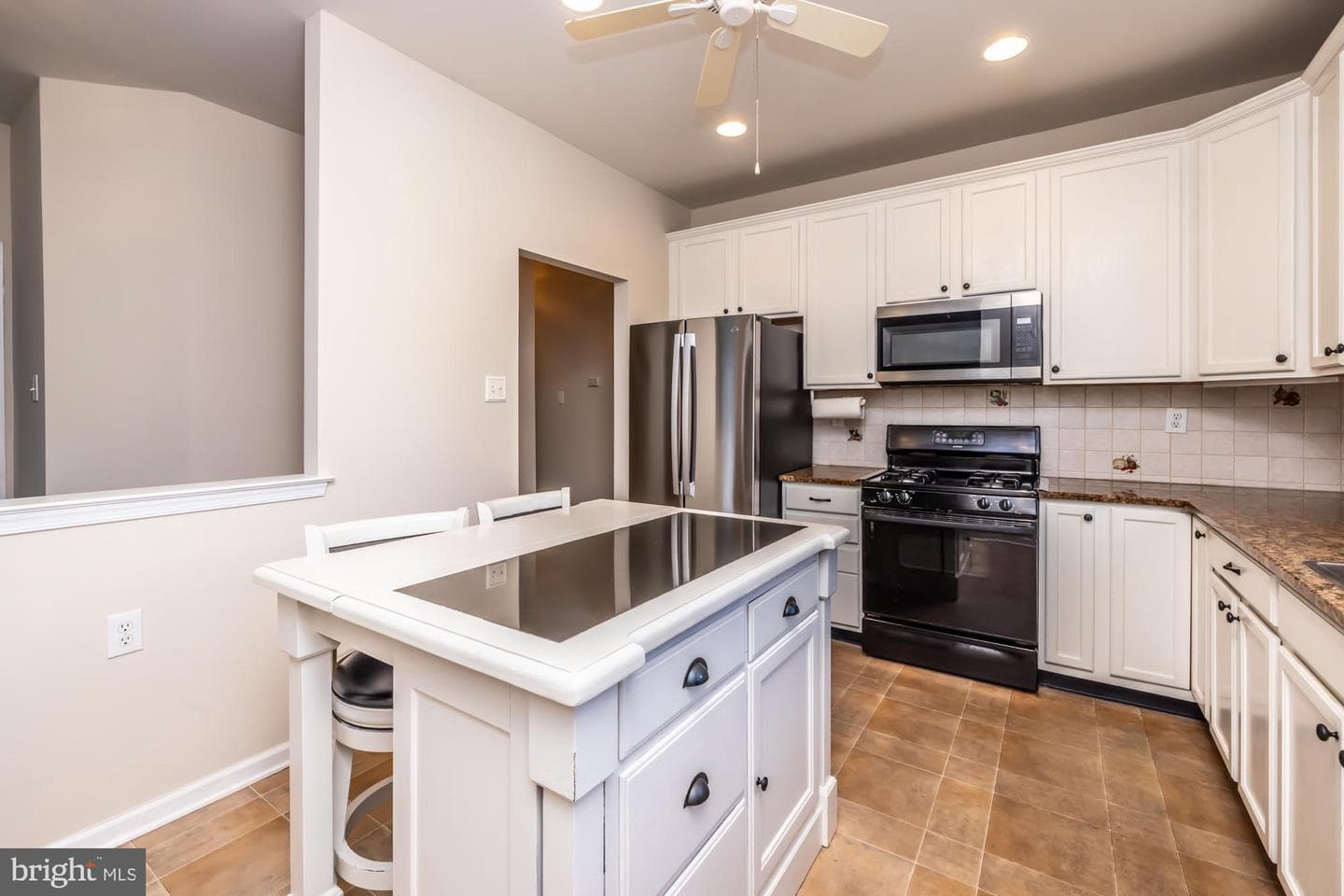 209 Kendig Lane photo 4