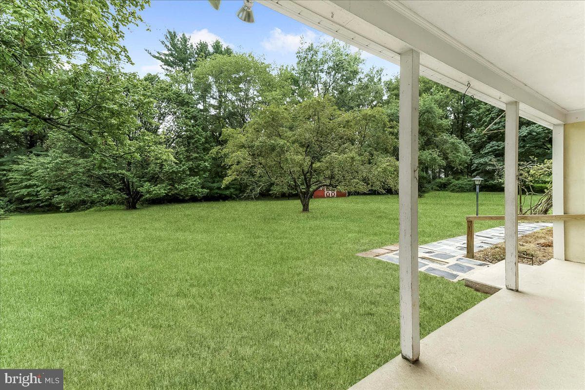 802 Bush Lane photo 34
