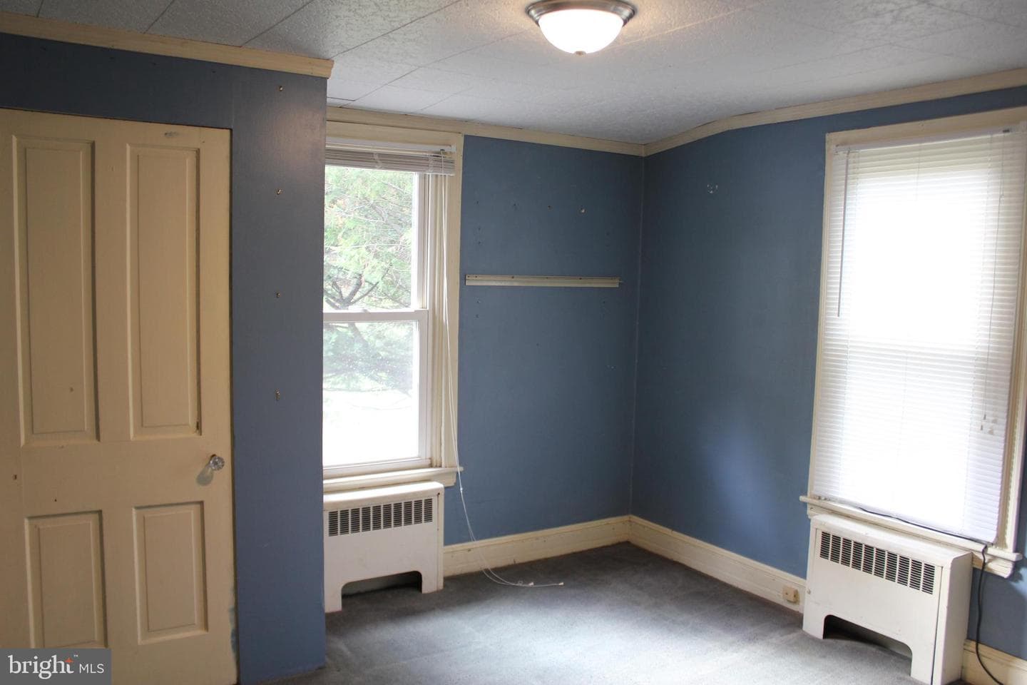 72 Sproul Road photo 14
