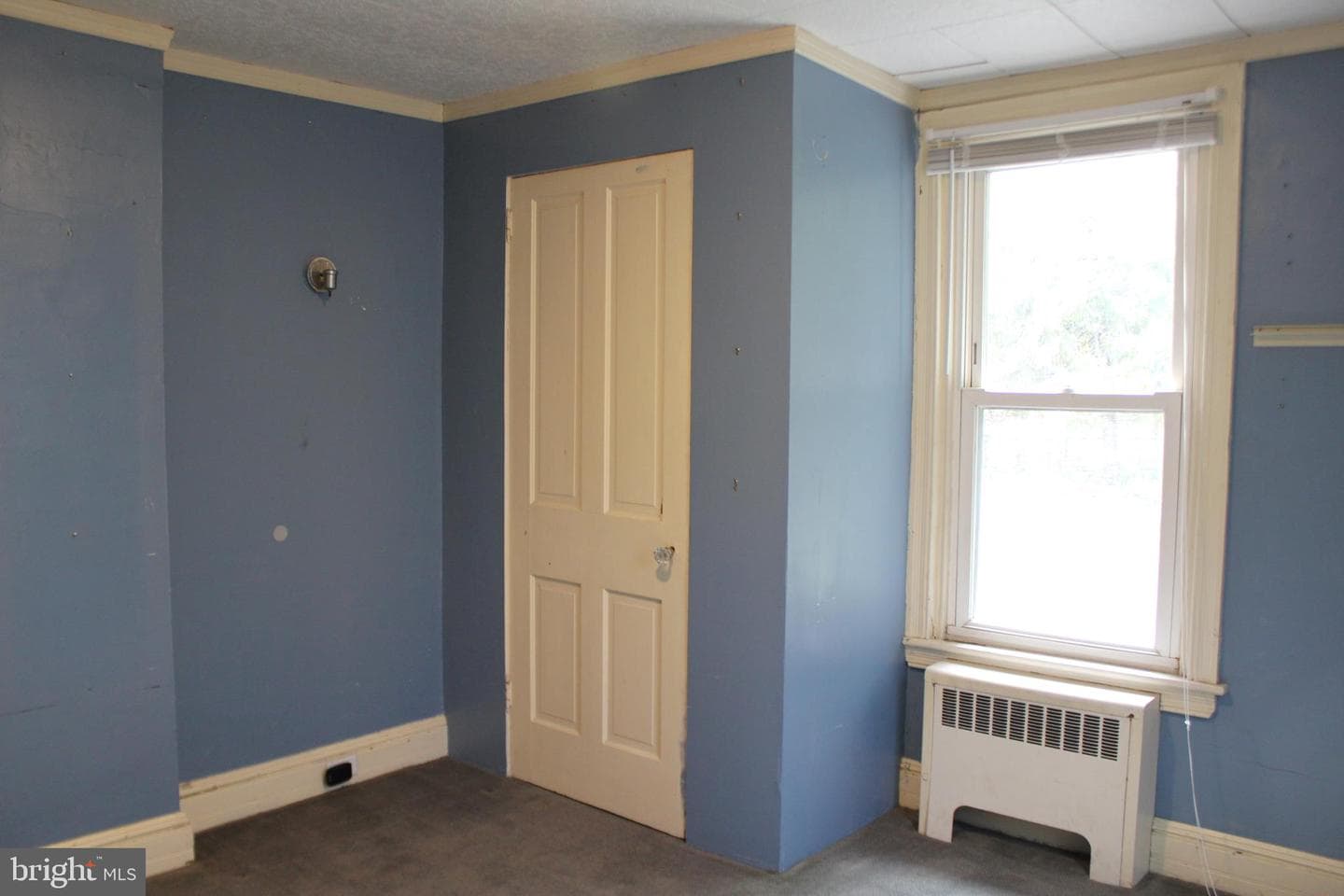 72 Sproul Road photo 15