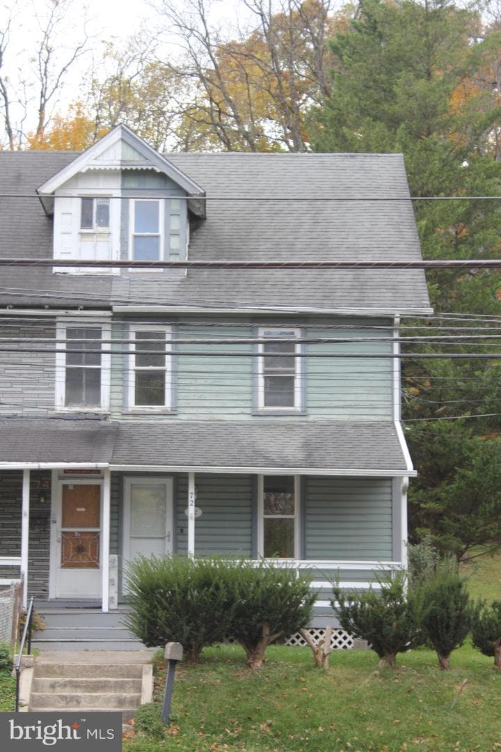 72 Sproul Road photo 2