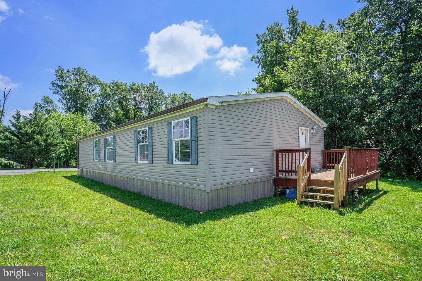 416 Arrowhead Court photo 27