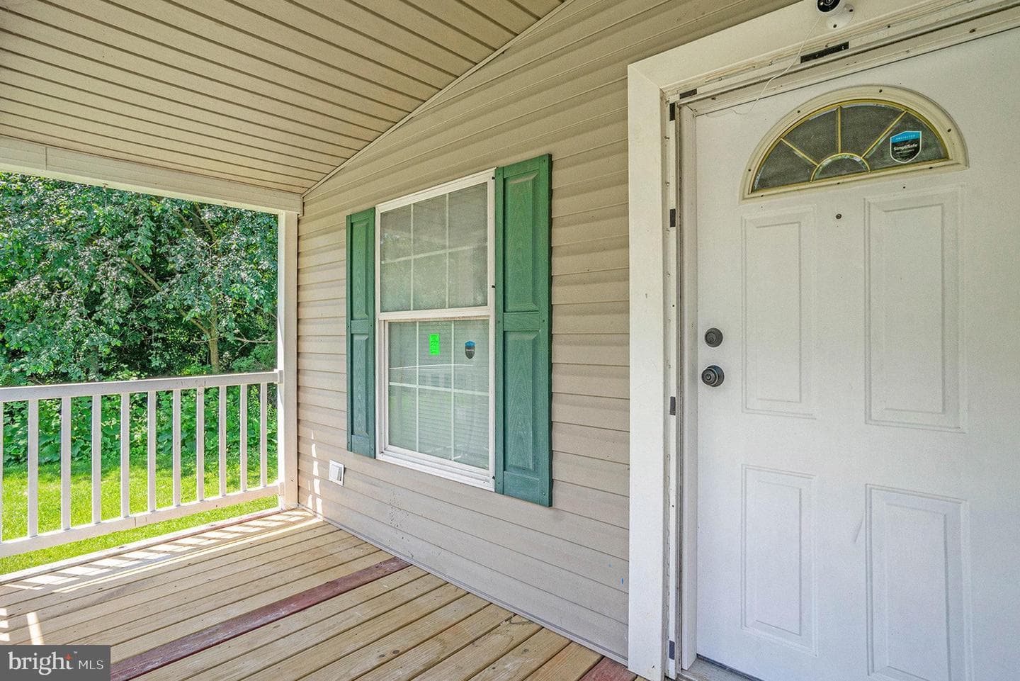 416 Arrowhead Court photo 5