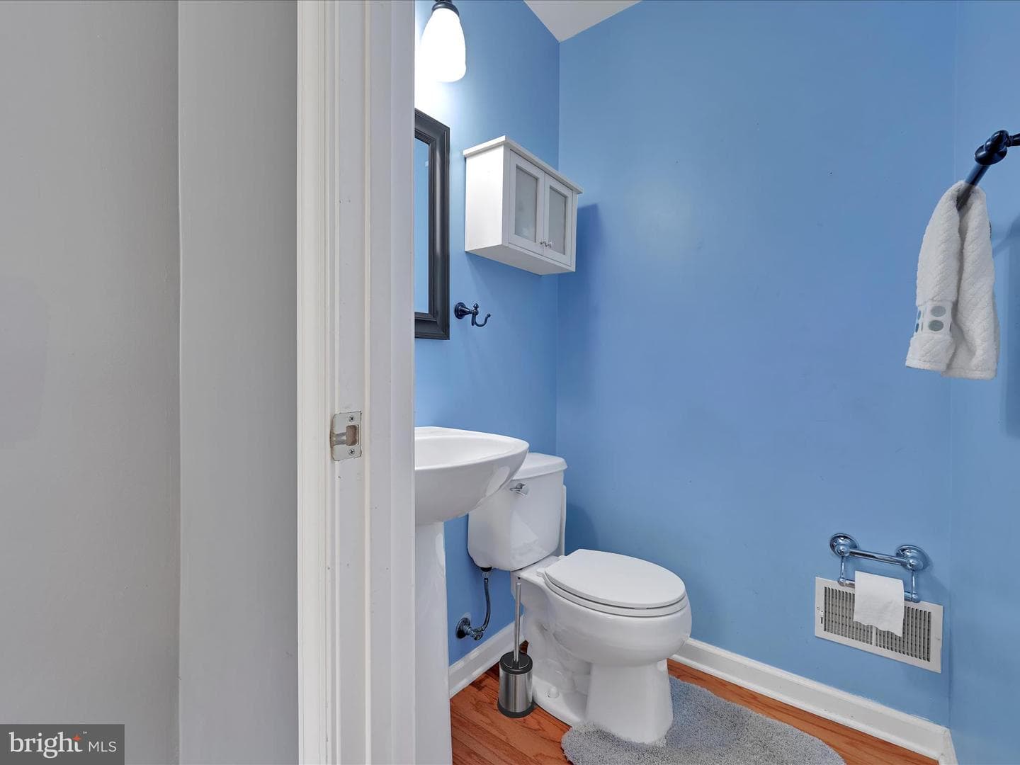 1124 Grove Road photo 16