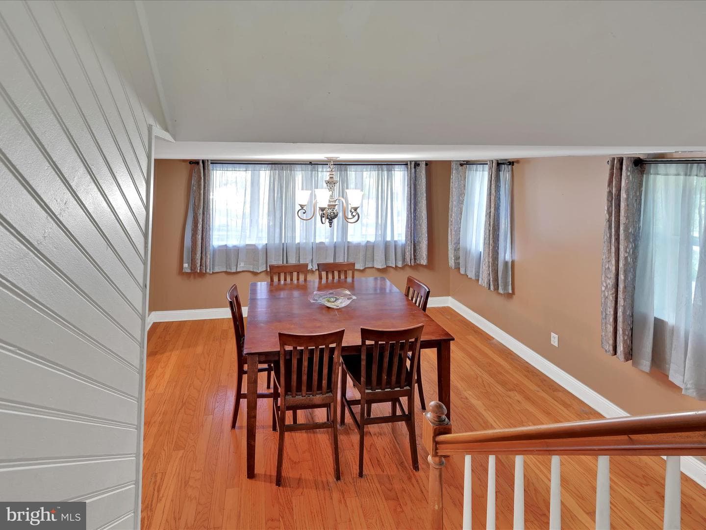 1124 Grove Road photo 5