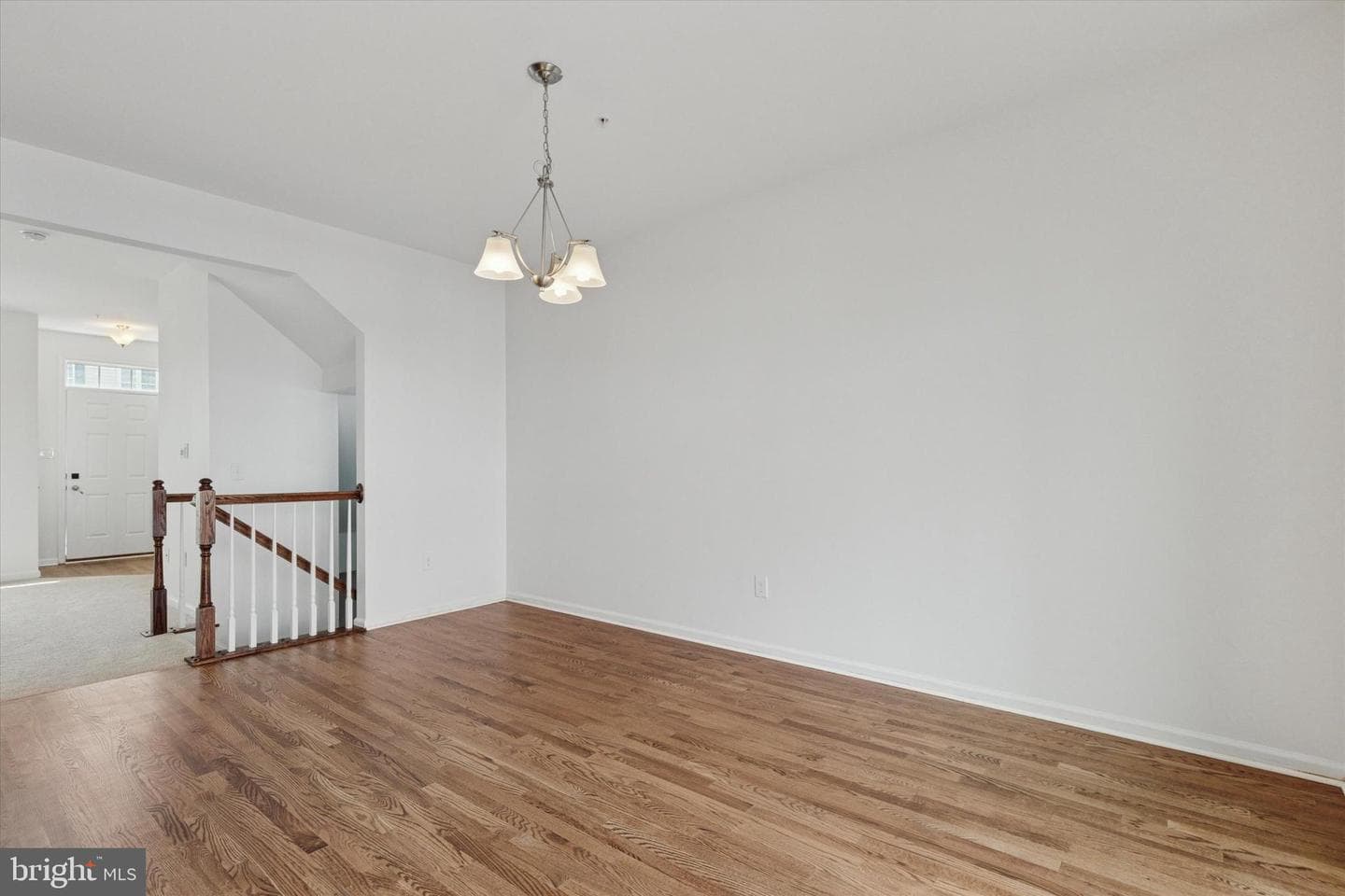 522 Groat Alley photo 12