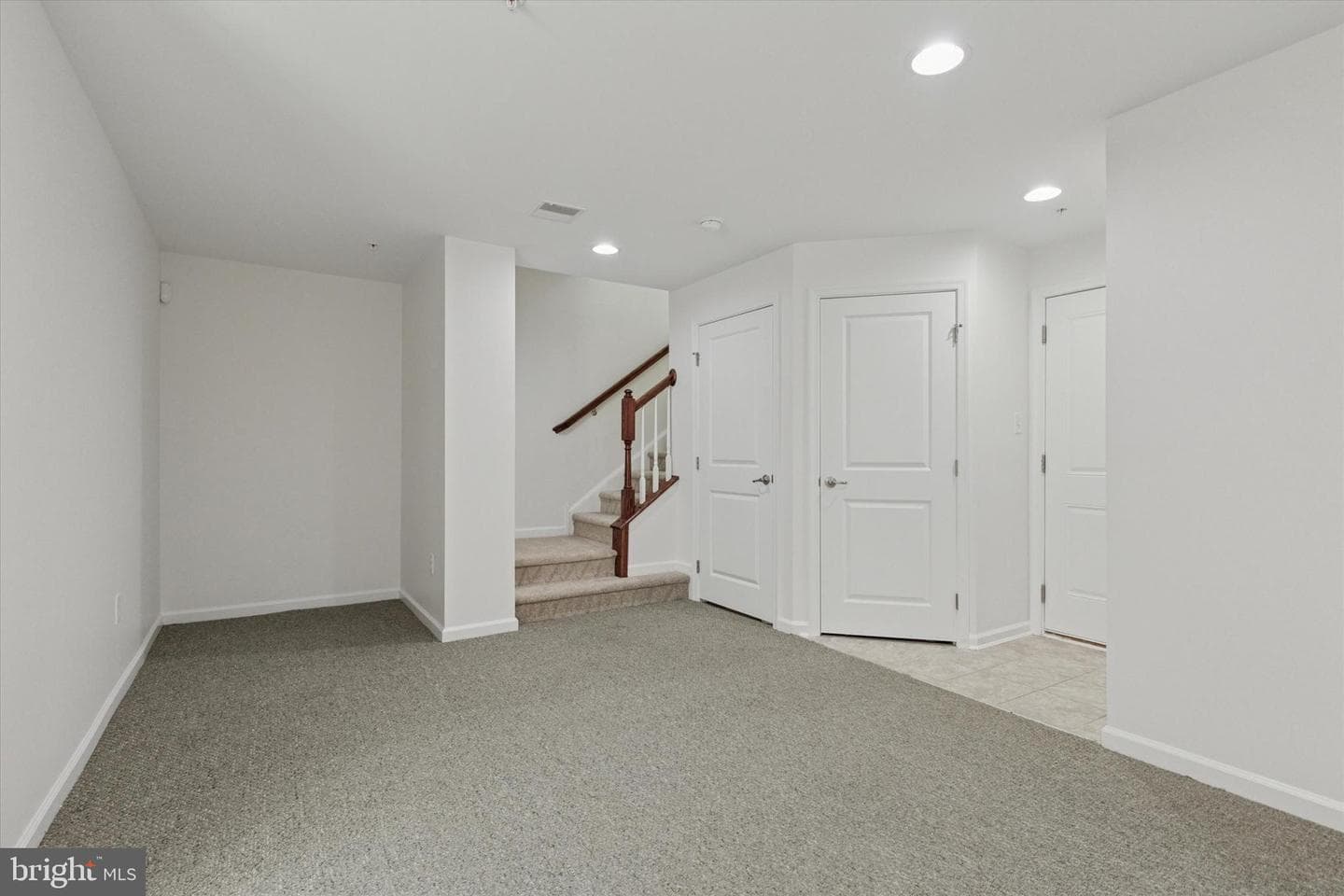 522 Groat Alley photo 25