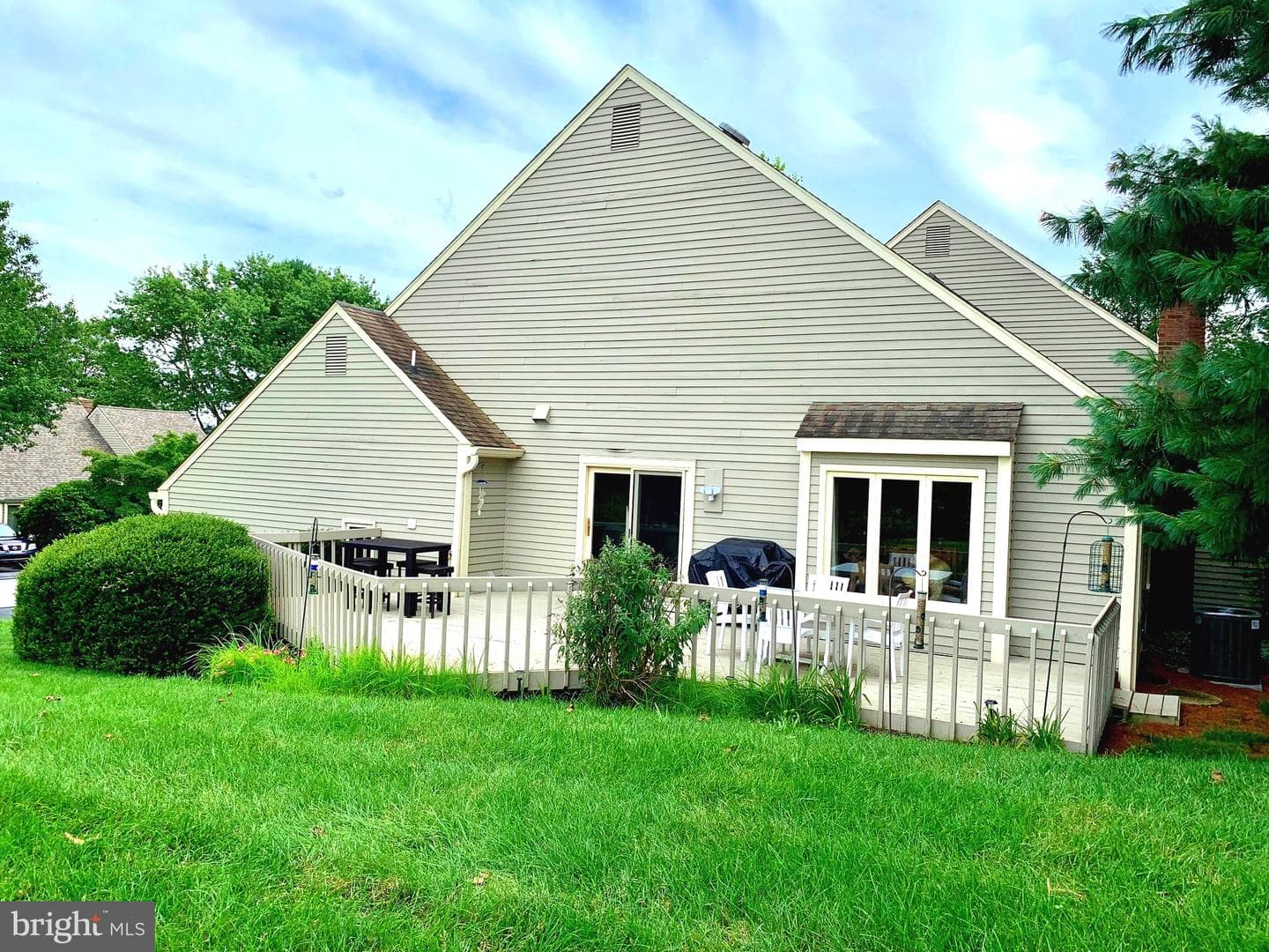 1156 Mews Lane #33 photo 3
