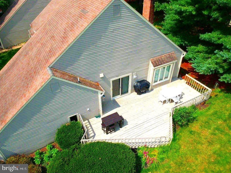 1156 Mews Lane #33 photo 4