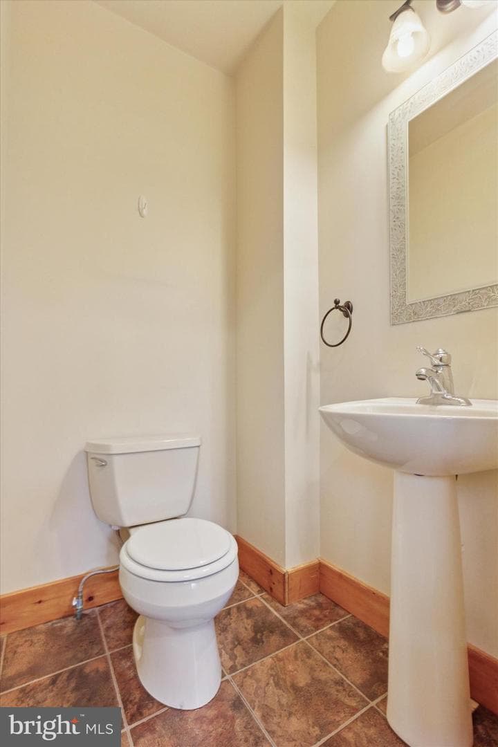 112 Bradford Avenue photo 12