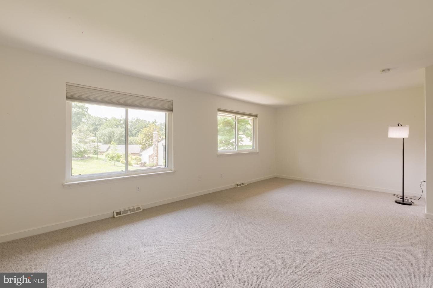 77 Oak Knoll Drive photo 30
