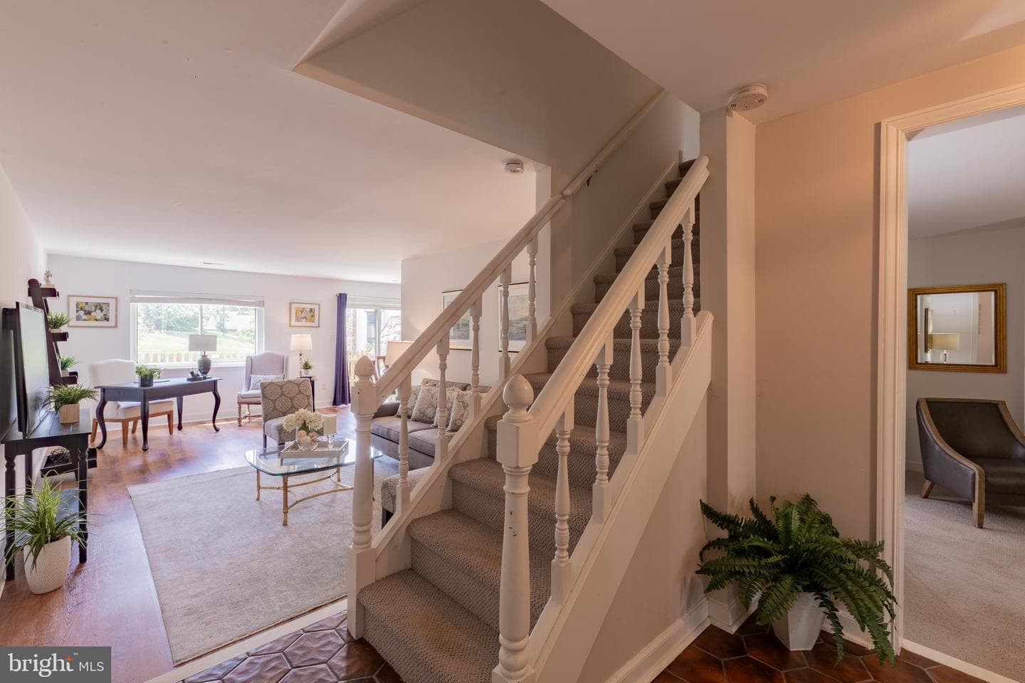77 Oak Knoll Drive photo 6