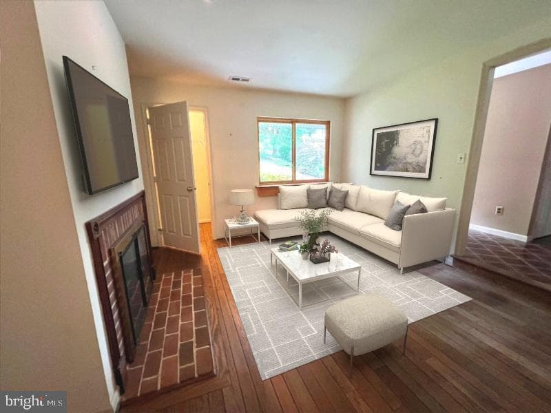 550 Foxwood Lane photo 9