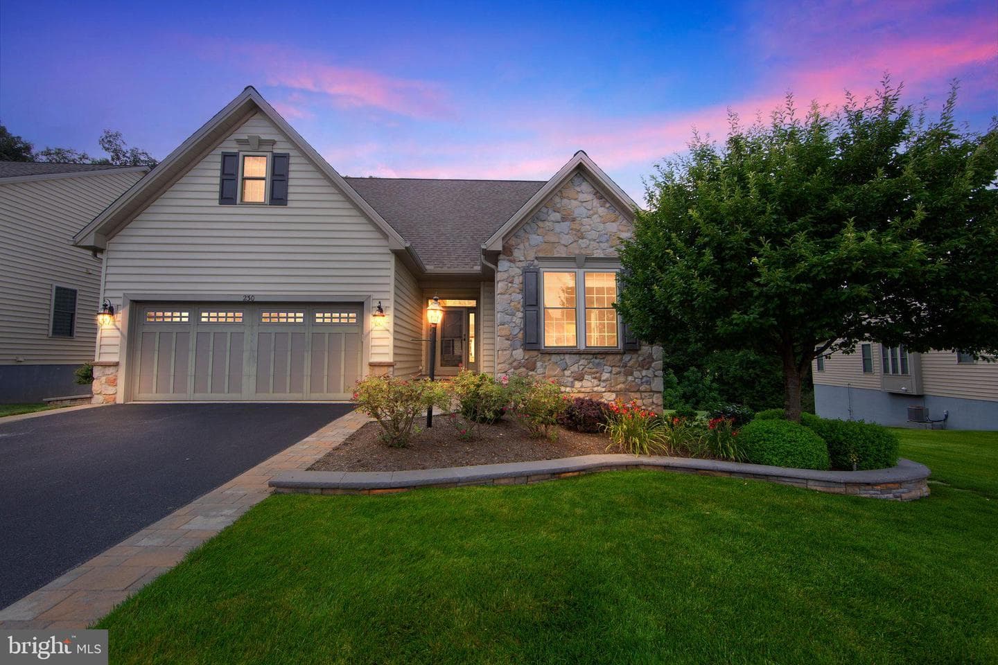 230 Honeycroft Boulevard, Cochranville