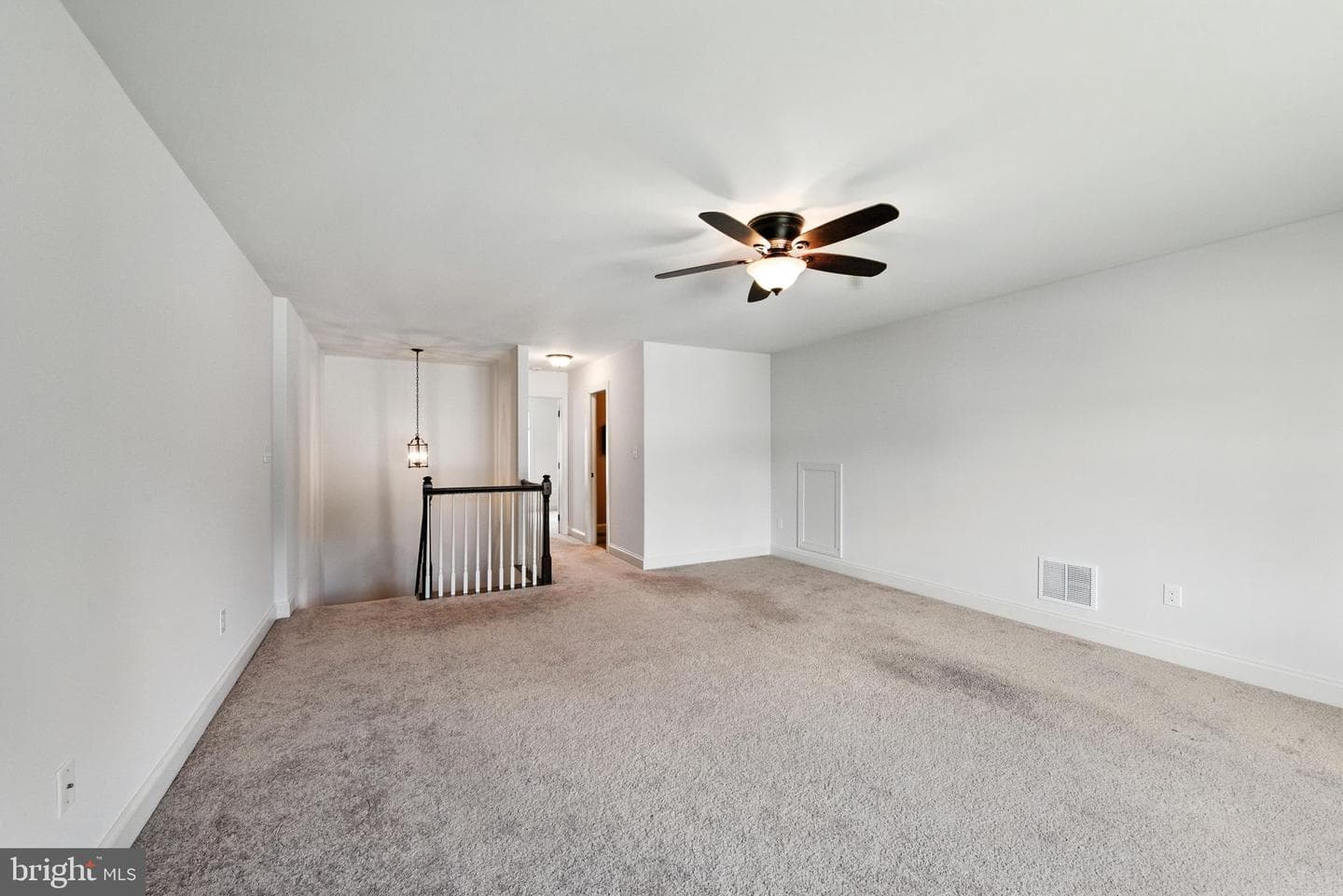 230 Honeycroft Boulevard photo 25