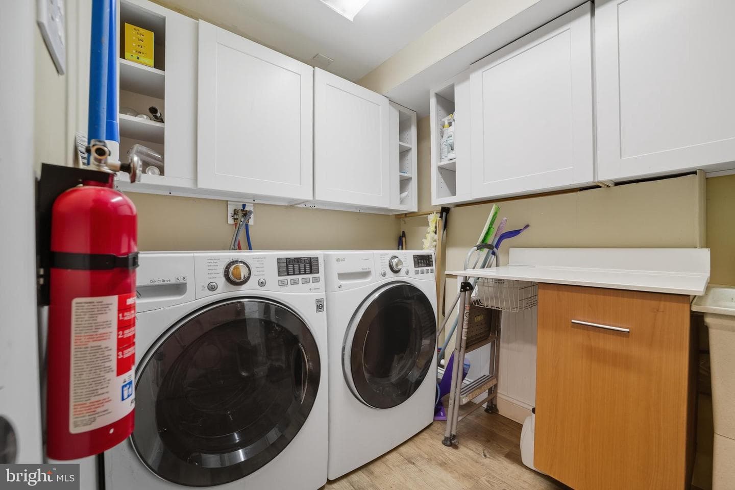 328 W Conestoga Road photo 16