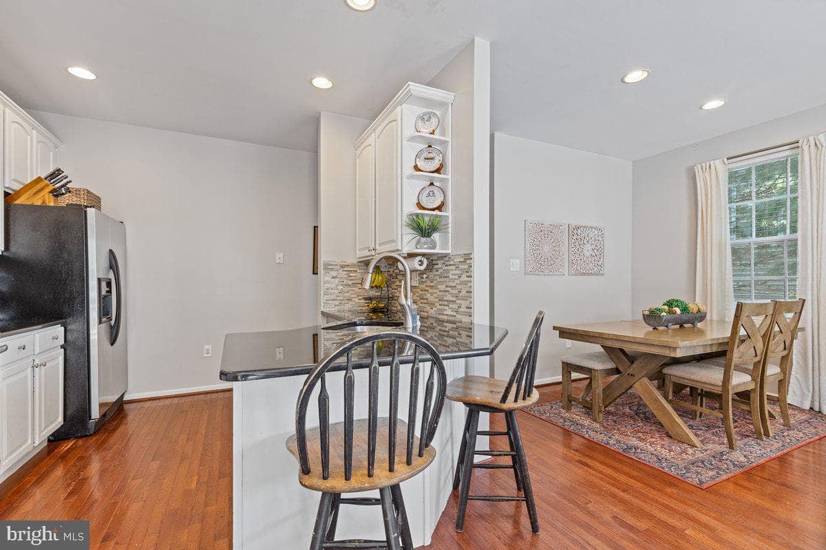 518 Onward Avenue photo 8