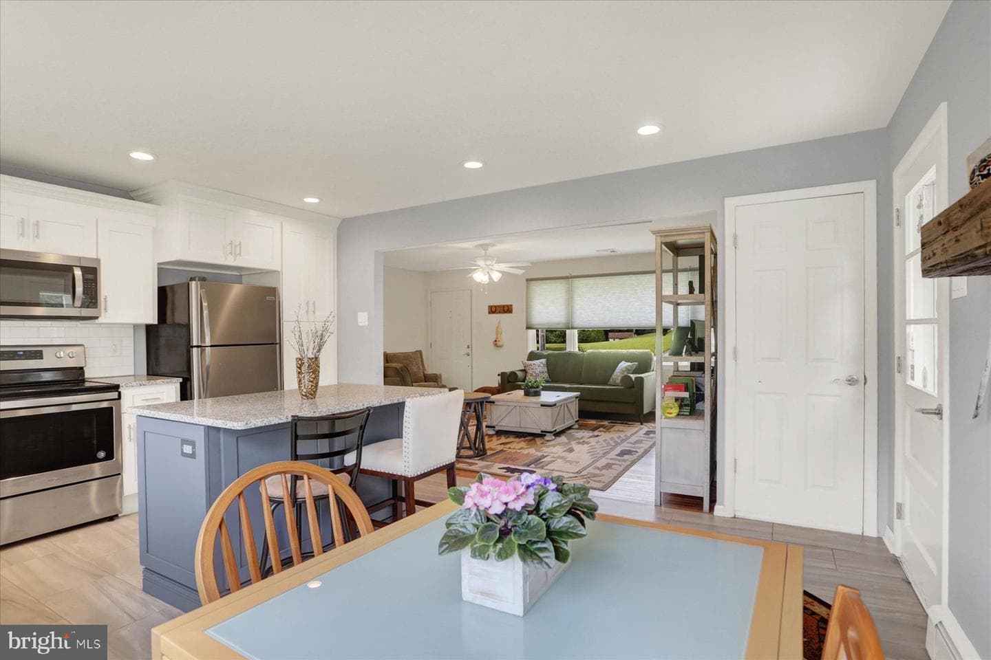 1580 Franklin Drive photo 4