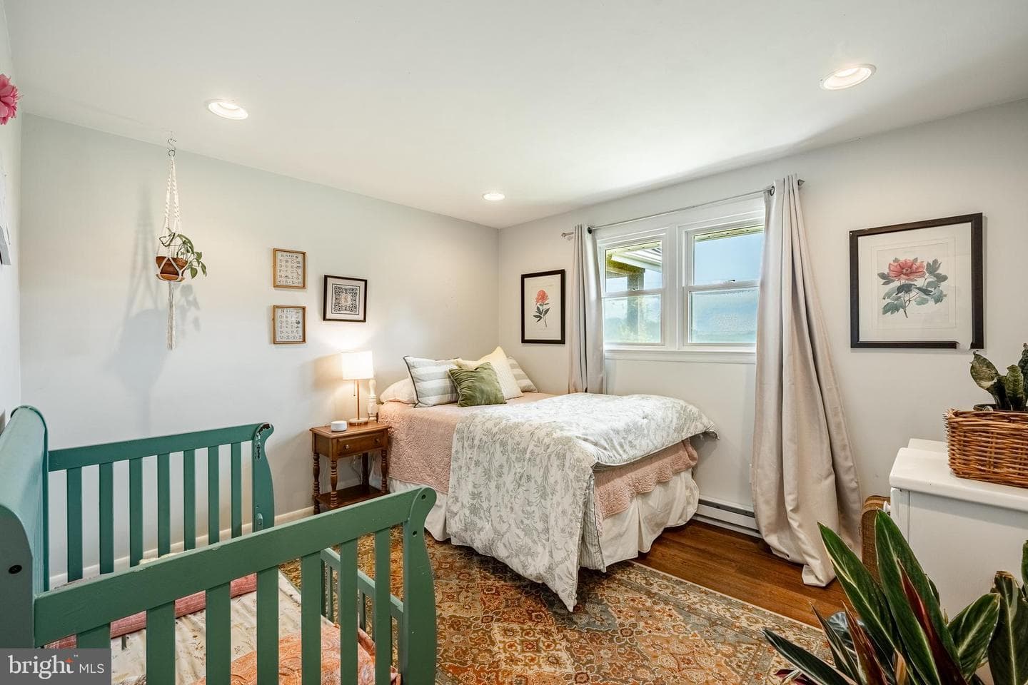 25 Freeman Road photo 36