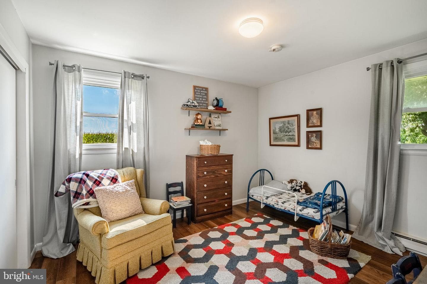 25 Freeman Road photo 41