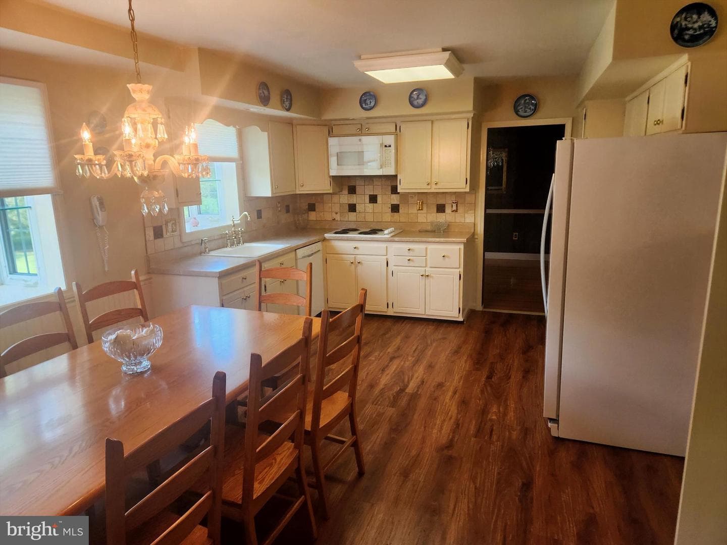 433 Barker Drive photo 11