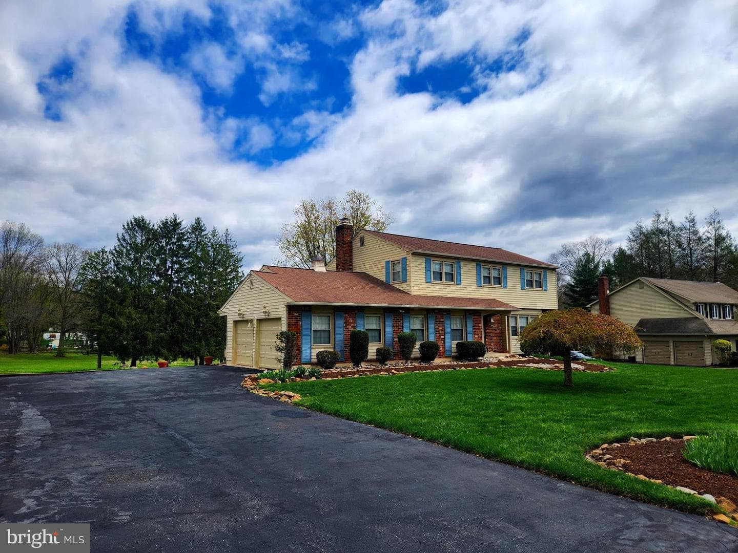 433 Barker Drive photo 2