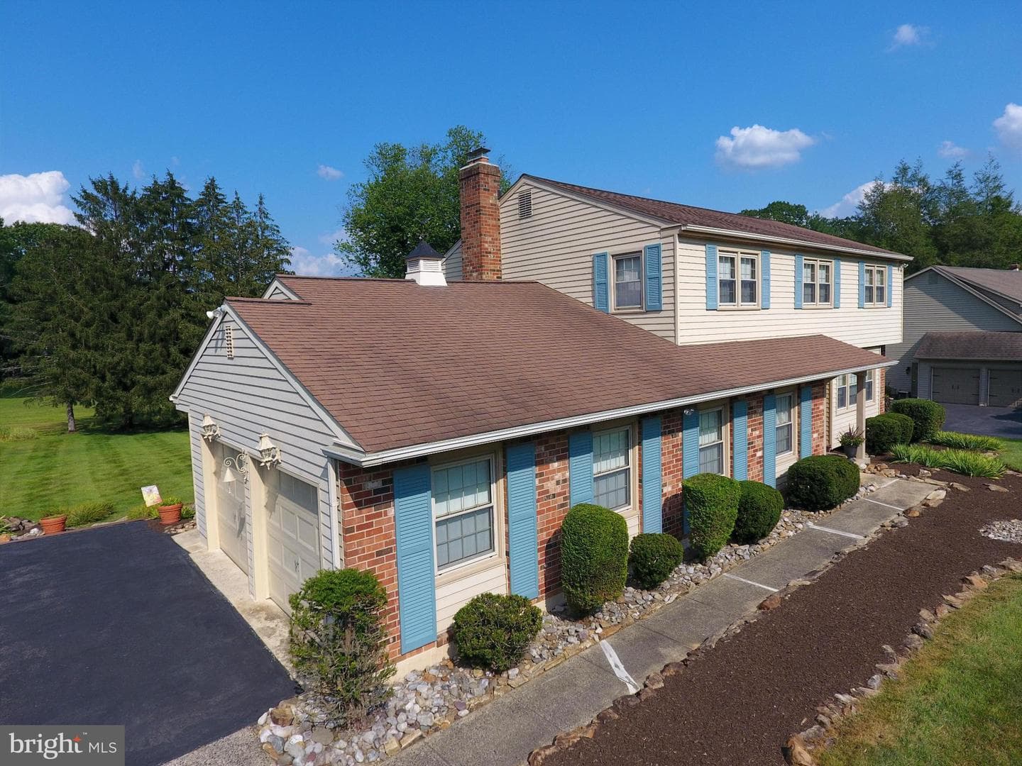 433 Barker Drive photo 3