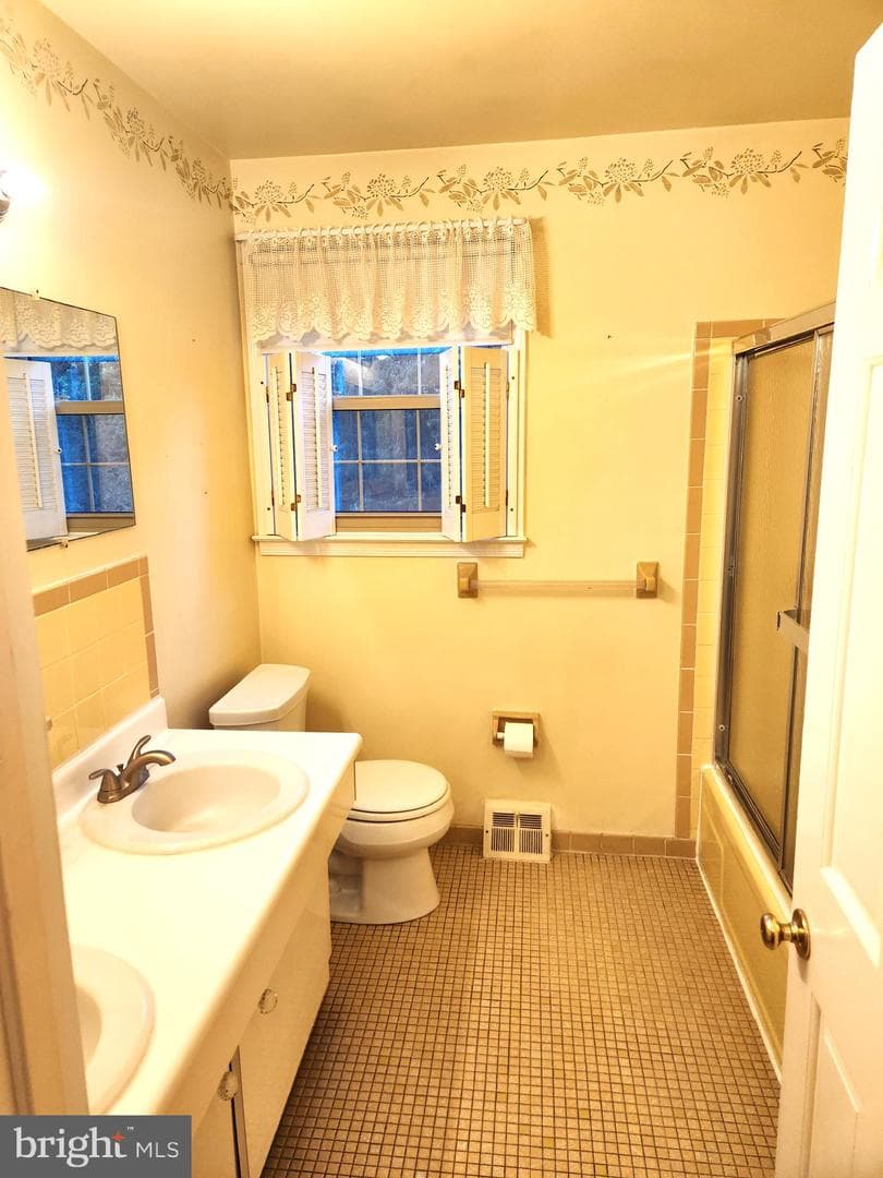 433 Barker Drive photo 43