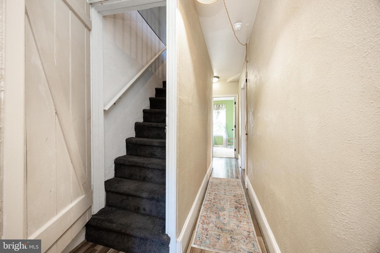 515 Heckel Avenue photo 25