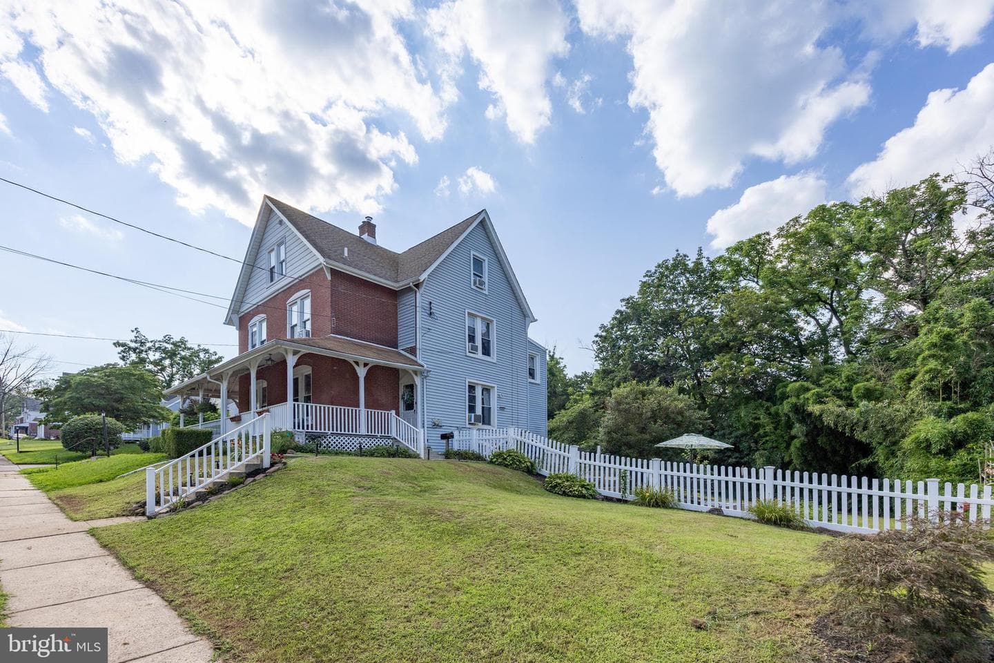 515 Heckel Avenue photo 5