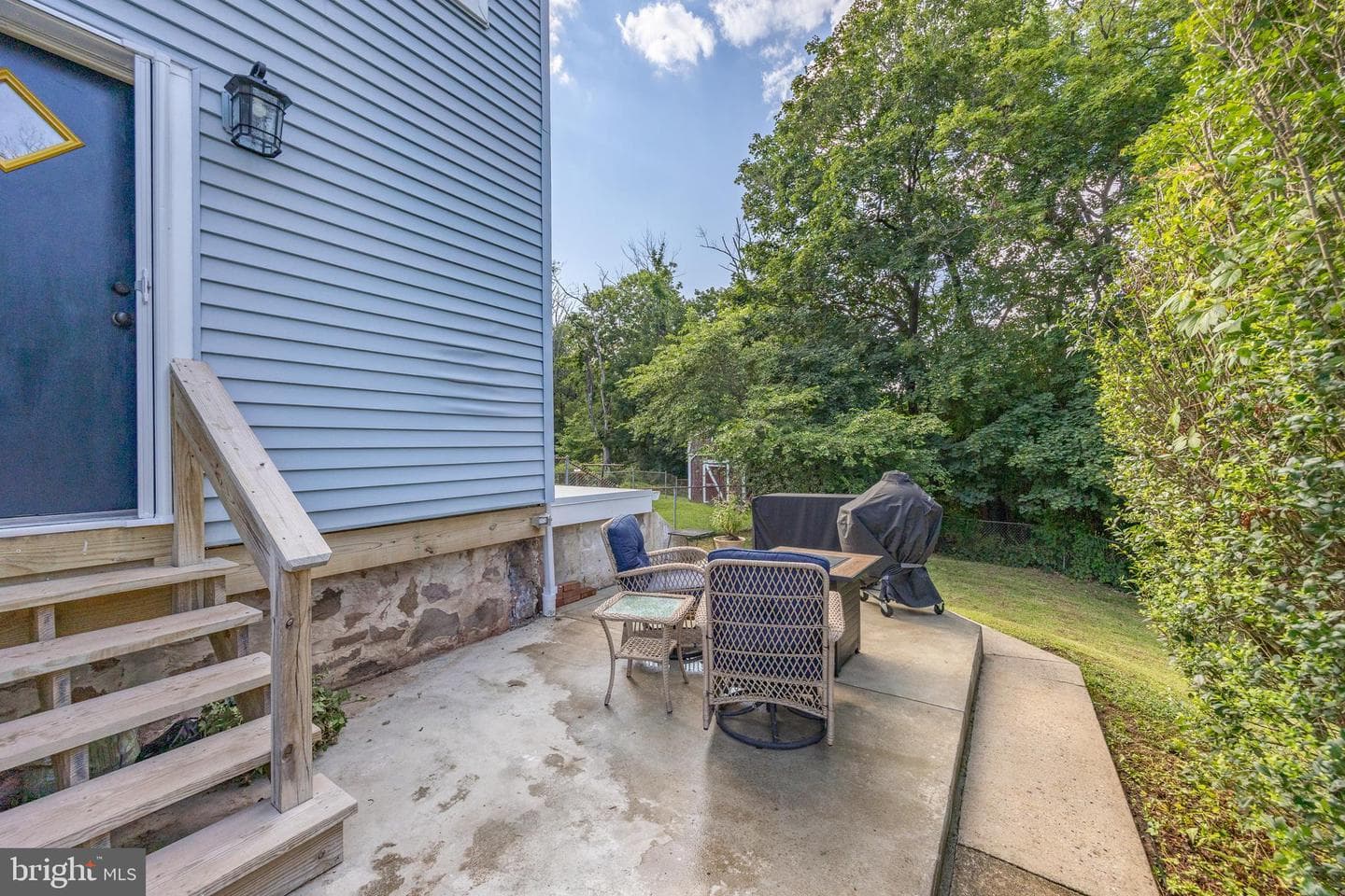 515 Heckel Avenue photo 7